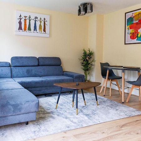 Stylish 3 Bedroom And Free Parking Thamesmead  Exteriér fotografie