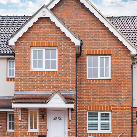 Stylish 3 Bedroom And Free Parking Thamesmead  Exteriér fotografie